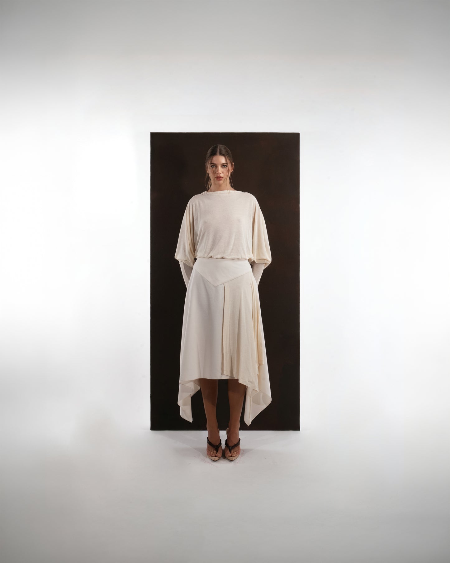 IVORY OPEN-BACK DRAPE DRESS
