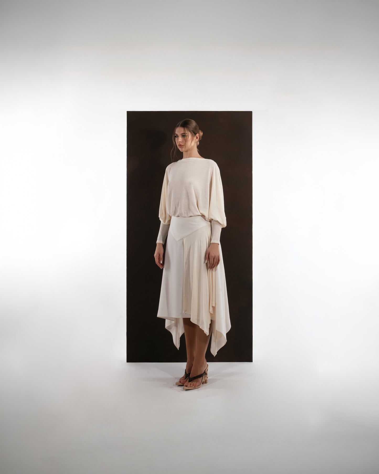 IVORY OPEN-BACK DRAPE DRESS