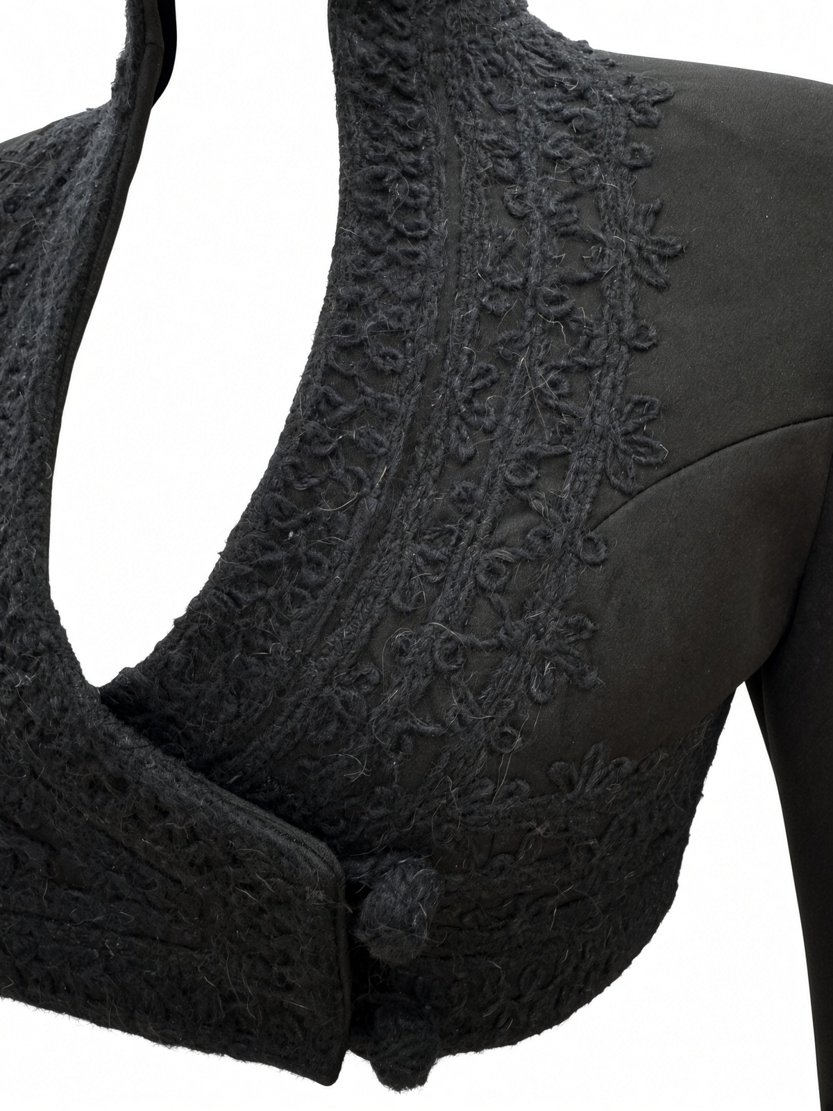 CROPPED JACKET WITH WOOL DETAILING