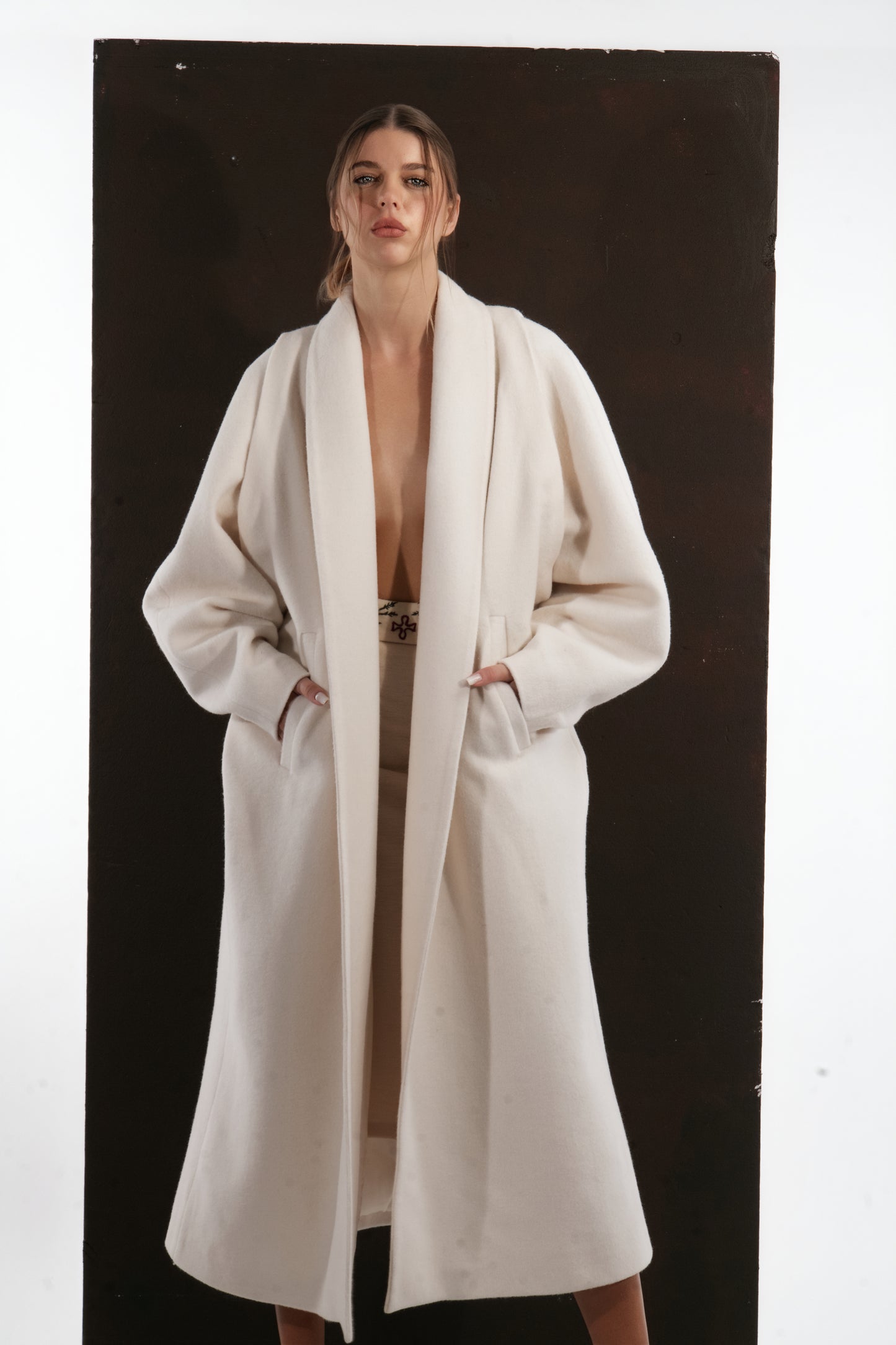 IVORY EMBRACE COAT