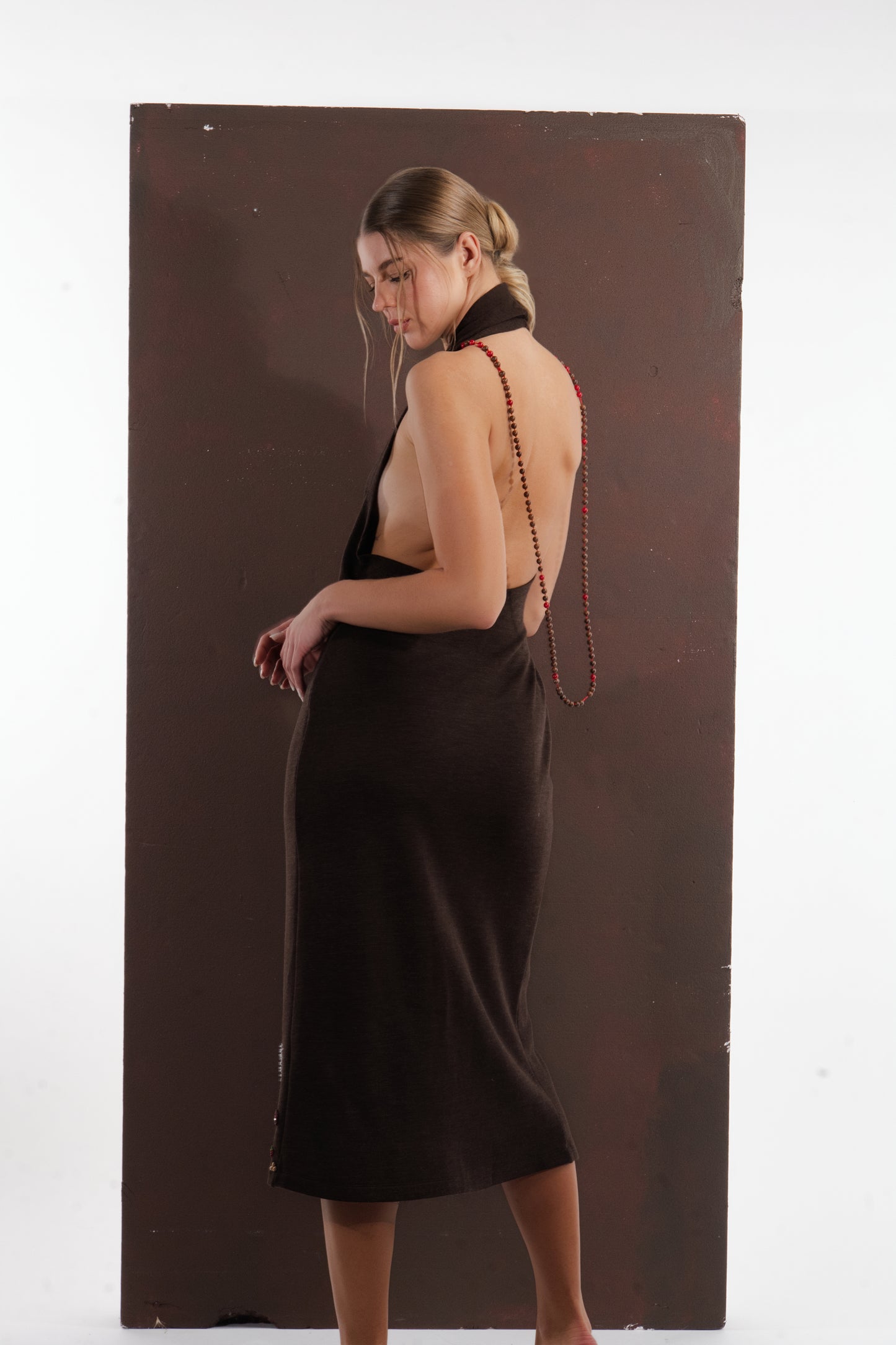 WOOL DRESS WITH GARDEN-INSPIRED EMBROIDERY