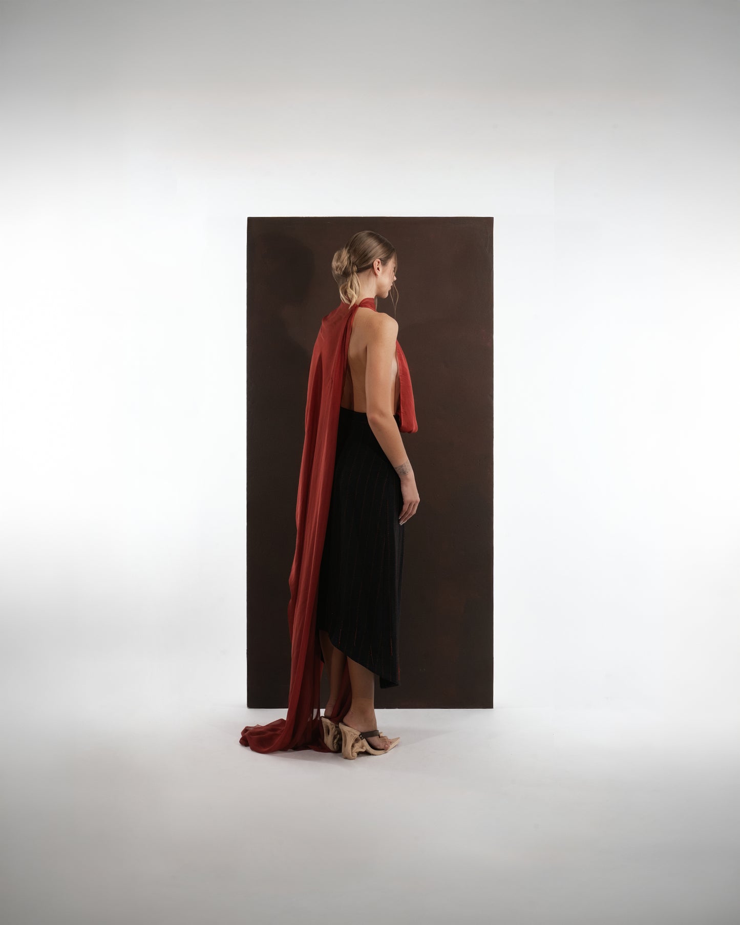RED VEIL & SHADOW SET