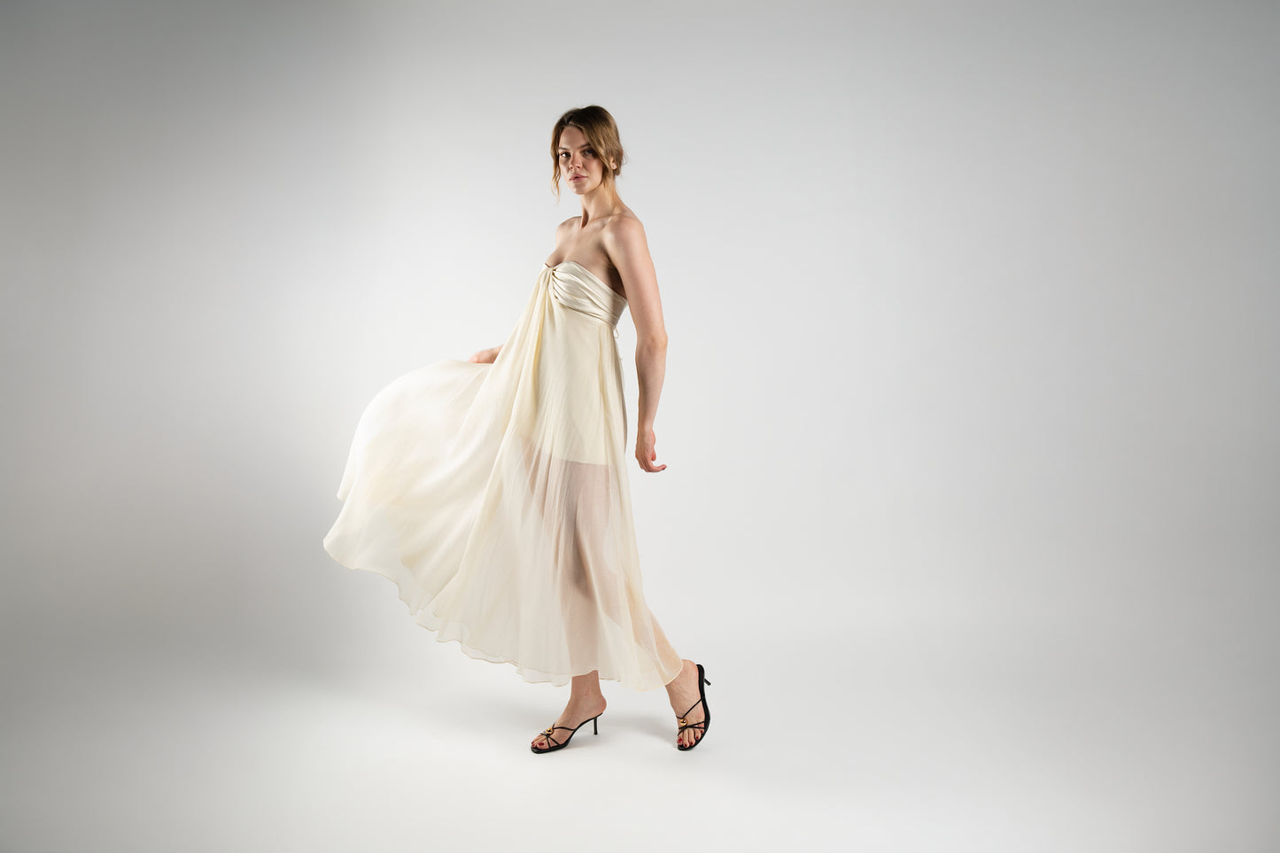 Long Dress in Lightweight Cream Linen