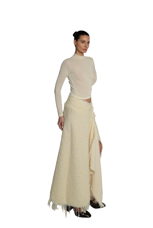 THE SHEPHERDESS BOUCLÉ SUIT