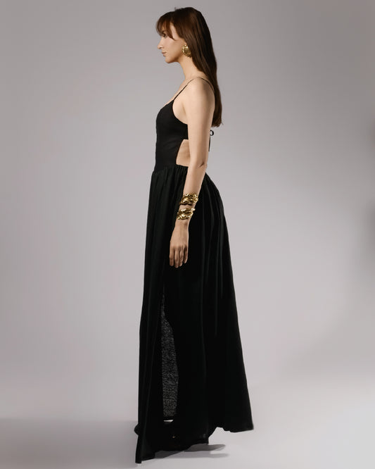 ALISADUDAJ black linen strappy evening dress, side profile showing fitted bodice and open back