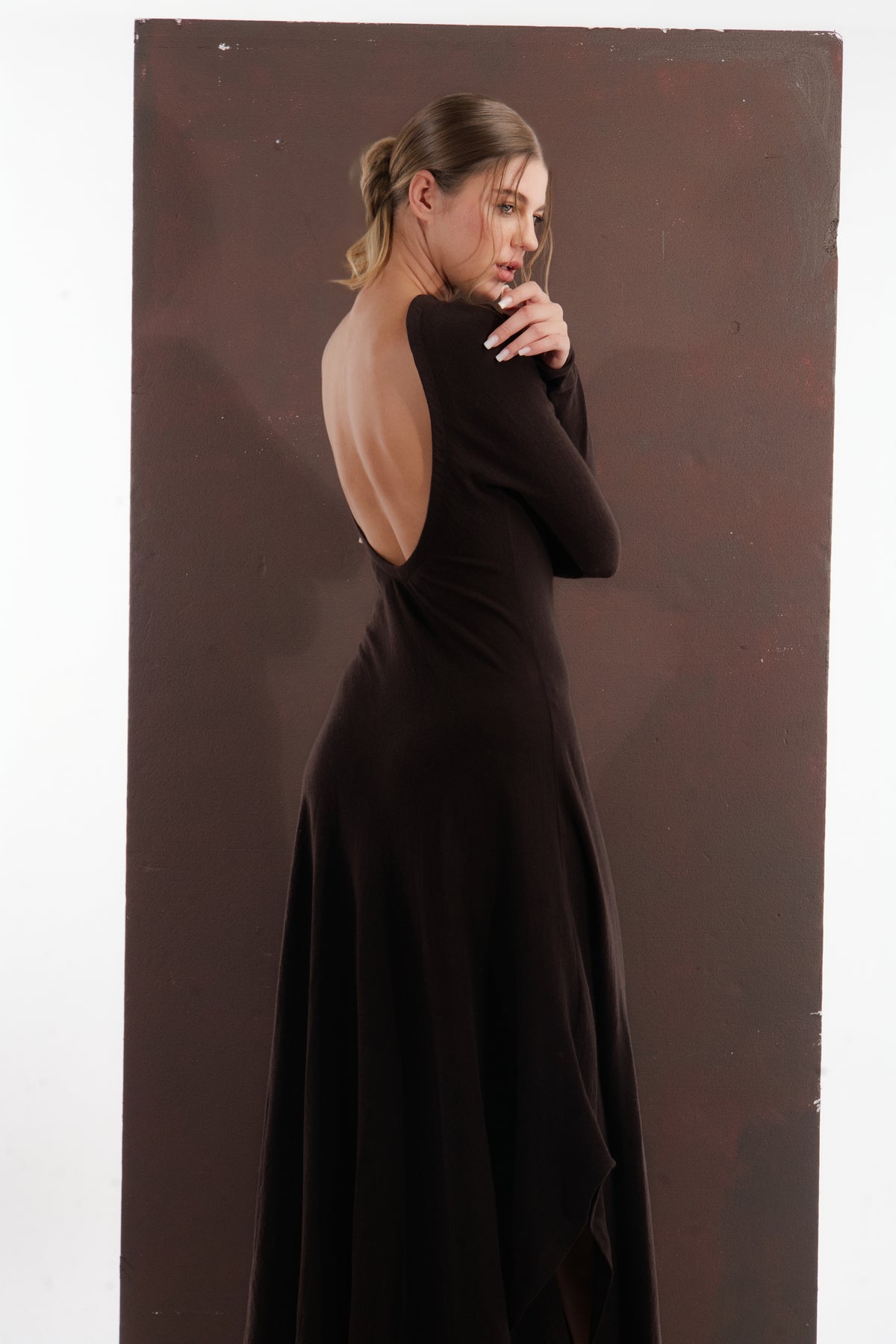 ALISADUDAJ brown wool open-back maxi dress, back three-quarter view showing open back and long sleeves, wool blend