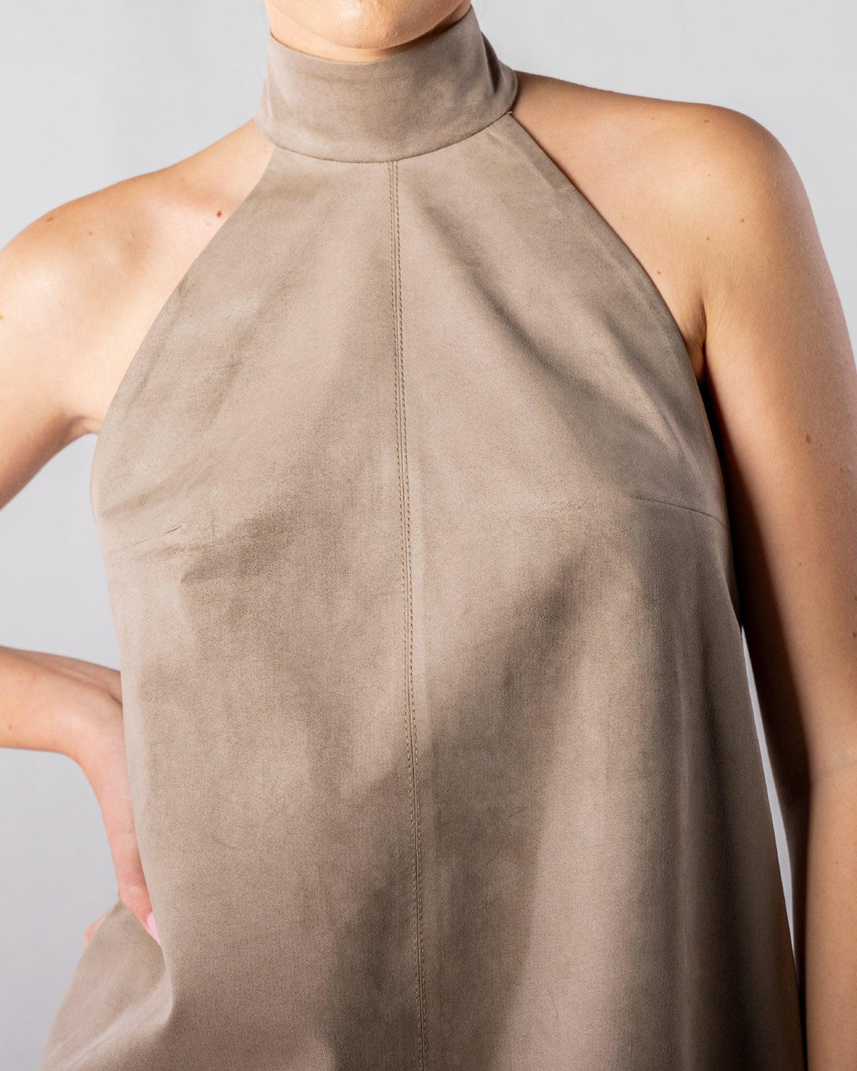ALISADUDAJ CRAFT 06 grey faux-suede halter mini dress, close-up of centre seam topstitching and suede texture